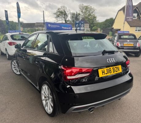 Audi A1 1.6 TDI S line Sportback Euro 6 (s/s) 5dr (Nav) 5