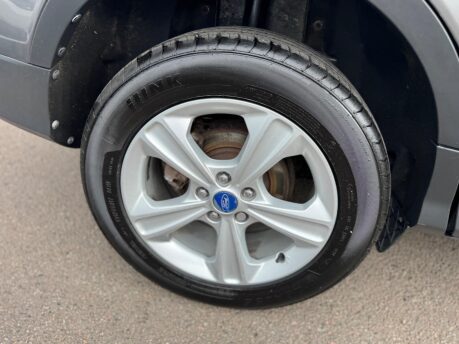 Ford Kuga 2.0 TDCi Zetec Powershift AWD Euro 5 5dr 15