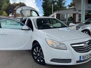 Vauxhall Insignia 2.0 CDTi ecoFLEX Exclusiv Euro 5 (s/s) 5dr 29