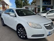 Vauxhall Insignia 2.0 CDTi ecoFLEX Exclusiv Euro 5 (s/s) 5dr 1