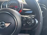 Mini Hatch 1.5 Cooper Euro 6 (s/s) 3dr 23