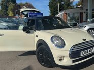 Mini Hatch 1.5 Cooper Euro 6 (s/s) 3dr 37