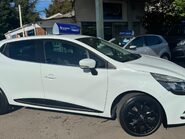 Renault Clio 0.9 TCe Iconic Euro 6 (s/s) 5dr 8