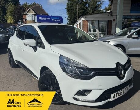 Renault Clio 0.9 TCe Iconic Euro 6 (s/s) 5dr 1