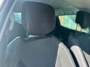 Renault Clio 0.9 TCe Iconic Euro 6 (s/s) 5dr 26