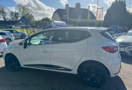 Renault Clio 0.9 TCe Iconic Euro 6 (s/s) 5dr 4