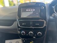 Renault Clio 0.9 TCe Iconic Euro 6 (s/s) 5dr 24