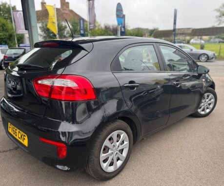 Kia Rio 1.25 1 Air Euro 6 5dr 4