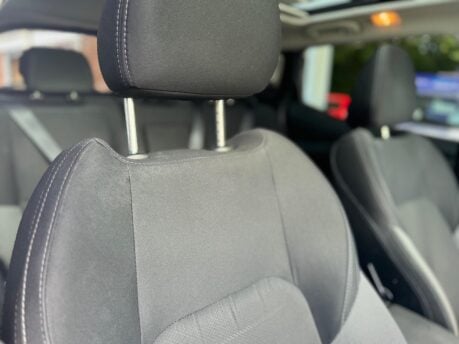 Nissan Qashqai 1.5 dCi N-Connecta Euro 6 (s/s) 5dr 7