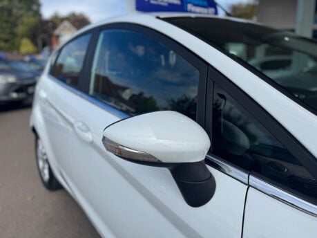 Ford Fiesta 1.25 Zetec Euro 6 5dr 13