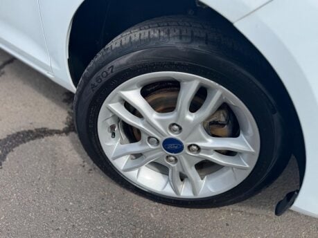 Ford Fiesta 1.25 Zetec Euro 6 5dr 14