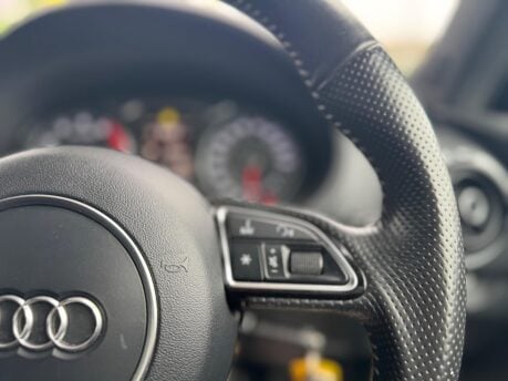 Audi A3 1.4 TFSI S line Euro 6 (s/s) 3dr (Nav) 18