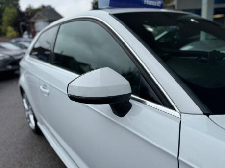 Audi A3 1.4 TFSI S line Euro 6 (s/s) 3dr (Nav) 13