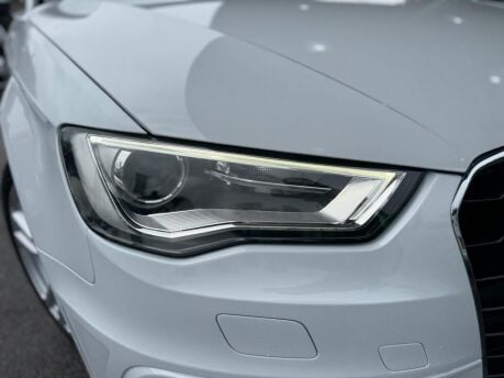 Audi A3 1.4 TFSI S line Euro 6 (s/s) 3dr (Nav) 11