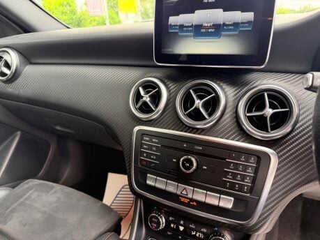 Mercedes-Benz A Class 1.5 A180d AMG Line (Premium) Euro 6 (s/s) 5dr 38