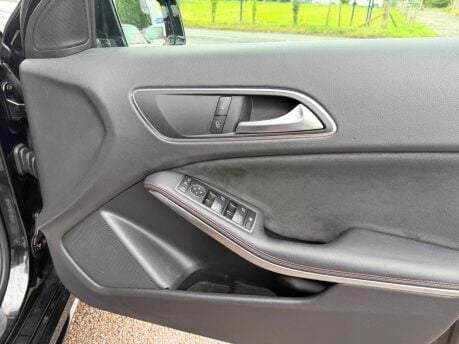 Mercedes-Benz A Class 1.5 A180d AMG Line (Premium) Euro 6 (s/s) 5dr 23