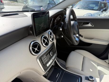Mercedes-Benz A Class 1.5 A180d Sport (Executive) 7G-DCT Euro 6 (s/s) 5dr 18