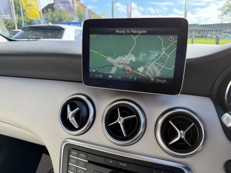 Mercedes-Benz A Class 1.5 A180d Sport (Executive) 7G-DCT Euro 6 (s/s) 5dr 28