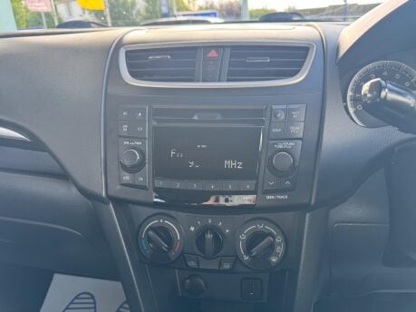 Suzuki Swift 1.2 SZ2 Euro 5 5dr 23
