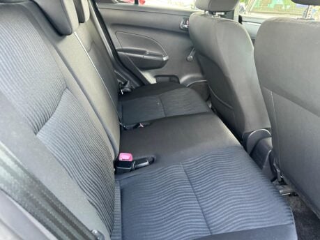 Suzuki Swift 1.2 SZ2 Euro 5 5dr 28