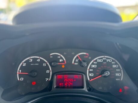 Ford Ka 1.2 Zetec Euro 5 (s/s) 3dr 19