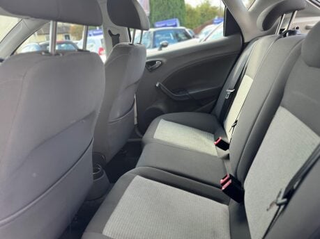 SEAT Ibiza 1.4 16V SE Euro 4 5dr 23