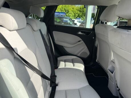 Mercedes-Benz B Class 1.8 B180 CDI BlueEfficiency SE 7G-DCT Euro 5 (s/s) 5dr 6
