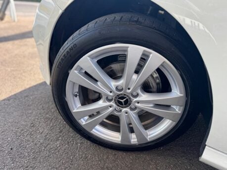 Mercedes-Benz A Class 1.5 A180d Sport (Premium) Euro 6 (s/s) 5dr 17
