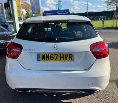 Mercedes-Benz A Class 1.5 A180d Sport (Premium) Euro 6 (s/s) 5dr 6