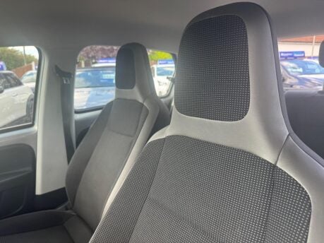 Volkswagen Up 1.0 High up! ASG Euro 5 5dr 30