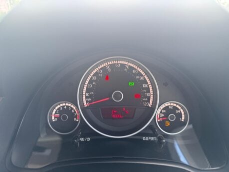 Volkswagen Up 1.0 High up! ASG Euro 5 5dr 21