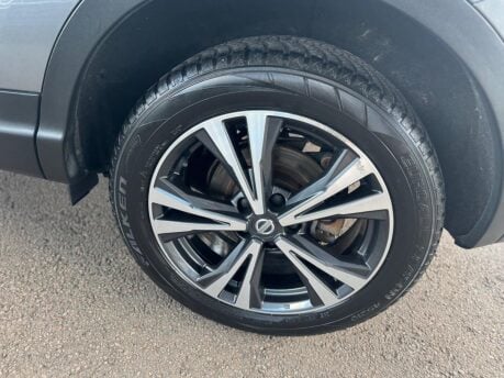 Nissan Qashqai 1.5 dCi N-Connecta Euro 6 (s/s) 5dr 15