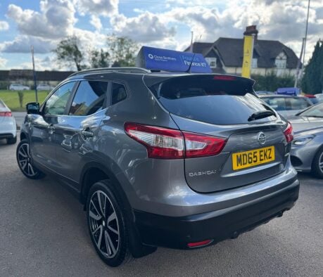Nissan Qashqai 1.6 dCi Tekna 4WD Euro 6 (s/s) 5dr 5