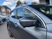 Nissan Qashqai 1.6 dCi Tekna 4WD Euro 6 (s/s) 5dr 13