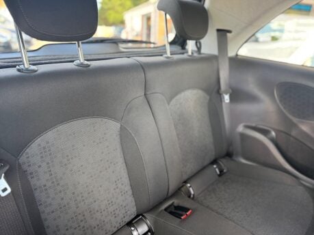 Vauxhall Adam 1.2i JAM Euro 6 3dr 28