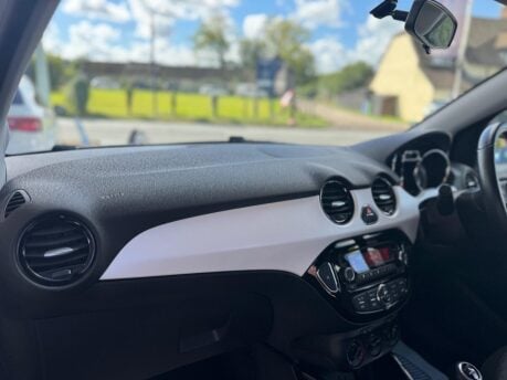 Vauxhall Adam 1.2i JAM Euro 6 3dr 33