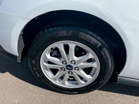 Ford Transit Connect 1.5 200 EcoBlue Limited Auto L1 Euro 6 (s/s) 5dr 15