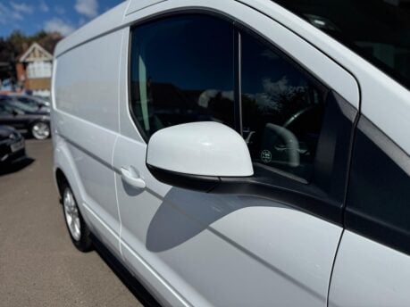 Ford Transit Connect 1.5 200 EcoBlue Limited Auto L1 Euro 6 (s/s) 5dr 13