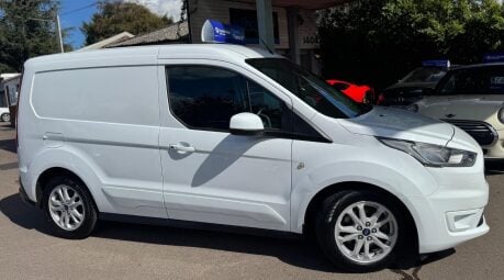 Ford Transit Connect 1.5 200 EcoBlue Limited Auto L1 Euro 6 (s/s) 5dr 8