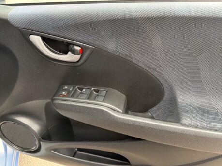 Honda Jazz 1.4 i-VTEC EX i SHIFT Euro 4 5dr 26