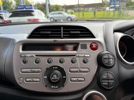 Honda Jazz 1.4 i-VTEC EX i SHIFT Euro 4 5dr 29