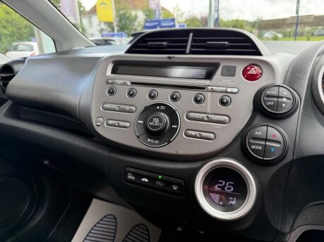 Honda Jazz 1.4 i-VTEC EX i SHIFT Euro 4 5dr 30