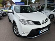 Toyota Rav4 2.0 D-4D Business Edition 2WD Euro 5 (s/s) 5dr 11