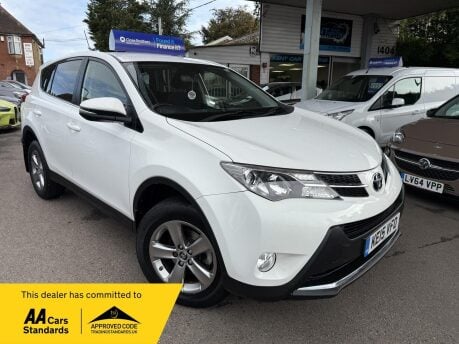 Toyota Rav4 2.0 D-4D Business Edition 2WD Euro 5 (s/s) 5dr 1