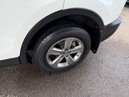 Toyota Rav4 2.0 D-4D Business Edition 2WD Euro 5 (s/s) 5dr 28