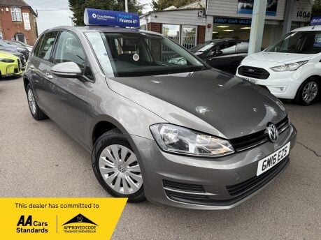 Volkswagen Golf 1.2 TSI BlueMotion Tech S Euro 6 (s/s) 5dr 1