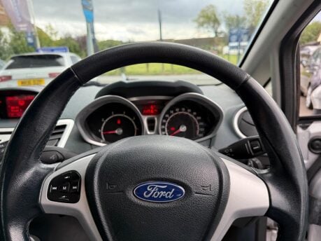 Ford Fiesta 1.25 Zetec 5dr 27