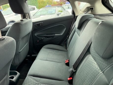 Ford Fiesta 1.25 Zetec 5dr 23