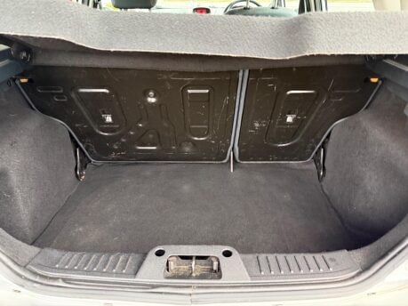 Ford Fiesta 1.25 Zetec 5dr 26