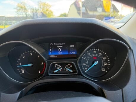 Ford Focus 1.5 TDCi Titanium Euro 6 (s/s) 5dr 11